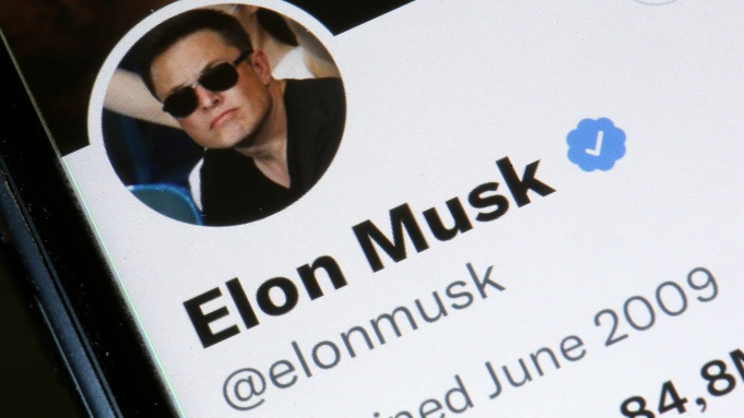 Elon Musk twitter bio screenshot